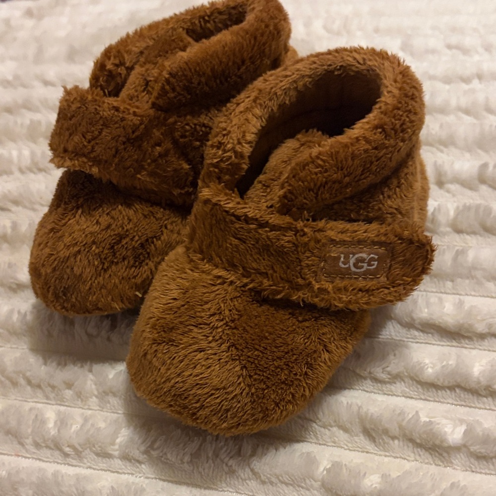 🚨UGG🚨Brown Kids Booties
